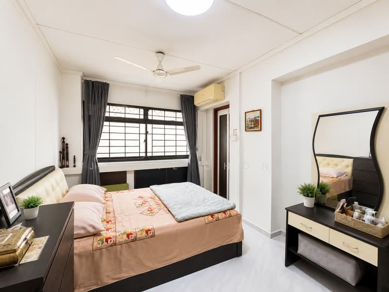 742 Tampines Street 72, 742 Tampines Street 72, 3 Bedrooms, 1,076 sqft, HDB Flat For Sale, by Jessie Chong, 500217180 - Bedroom - PropertyGuru.com.sg