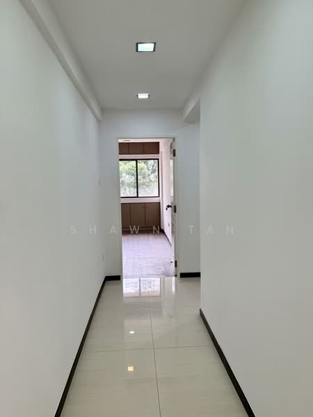 Pine Grove, 1G Pine Grove, 3 Bedrooms, 1,755 sqft, Condominium For Rent, by Shawn Tan, 500217181 - Corridor - PropertyGuru.com.sg