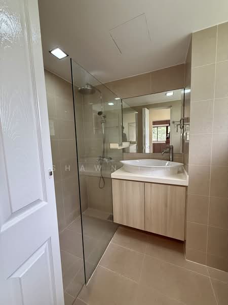 Pine Grove, 1G Pine Grove, 3 Bedrooms, 1,755 sqft, Condominium For Rent, by Shawn Tan, 500217181 - Bathroom - PropertyGuru.com.sg