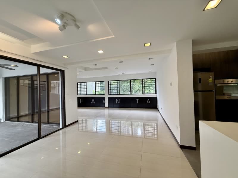 Pine Grove, 1G Pine Grove, 3 Bedrooms, 1,755 sqft, Condominium For Rent, by Shawn Tan, 500217181 - Living Room - PropertyGuru.com.sg