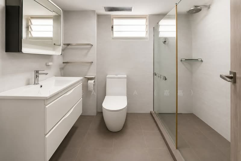 296 Punggol Central, 296 Punggol Central, 3 Bedrooms, 1,184 sqft, HDB Flat For Sale, by Aloisa Lua (嘉嘉), 500217183 - Bathroom - PropertyGuru.com.sg