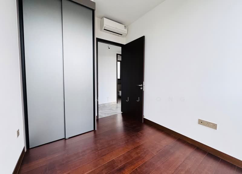 The Commodore, 61 Canberra Drive, 3 Bedrooms, 1,152 sqft, Condominium For Sale, by Jacent Jj Ong, 500217200 - Interior - PropertyGuru.com.sg
