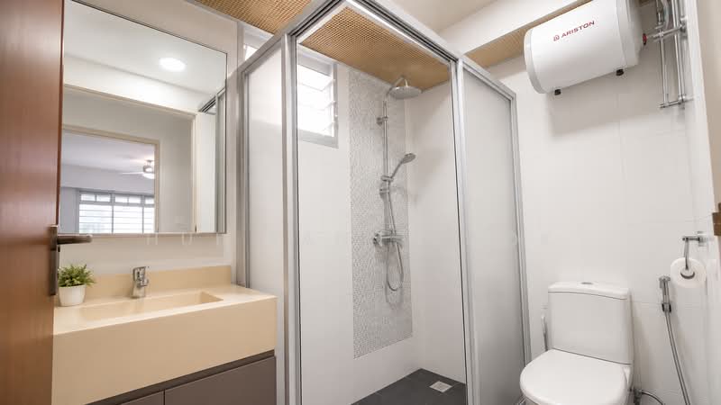 162C Rivervale Crescent, 162C Rivervale Crescent, 3 Bedrooms, 1,216 sqft, HDB Flat For Sale, by Hui Sann Kwok, 500217208 - Bathroom - PropertyGuru.com.sg