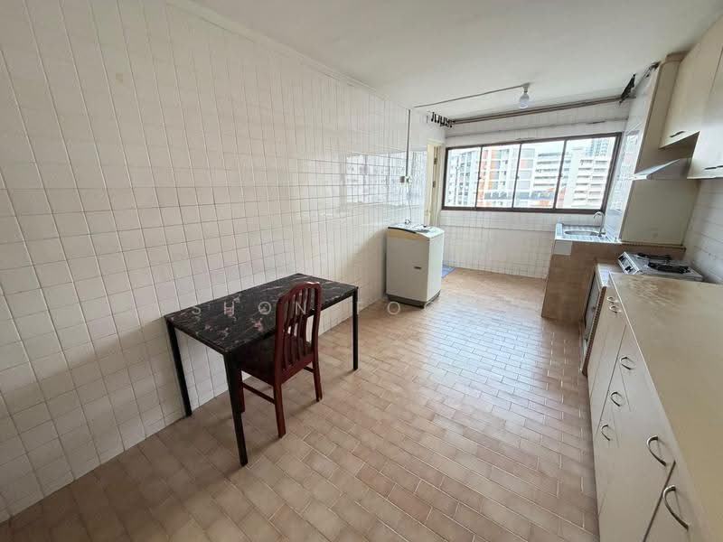 15 Saint George's Road, 15 Saint George's Road, Balestier / Toa Payoh, 3 Bedrooms, 979 sqft, HDB Flat For Sale, by Shon Foong, 500217219 - Kitchen - PropertyGuru.com.sg