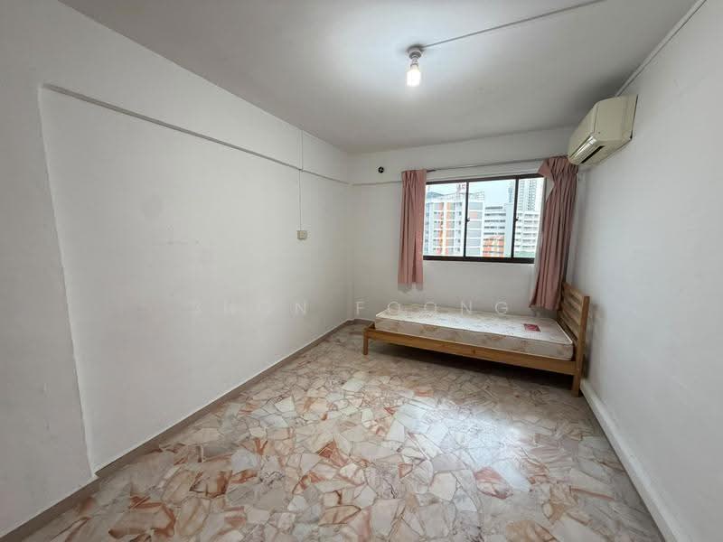 15 Saint George's Road, 15 Saint George's Road, Balestier / Toa Payoh, 3 Bedrooms, 979 sqft, HDB Flat For Sale, by Shon Foong, 500217219 - Bedroom - PropertyGuru.com.sg