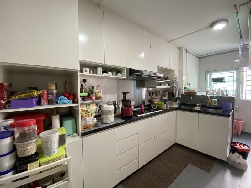 208 Bukit Batok Street 21, 208 Bukit Batok Street 21, Room Rental, 100 sqft, HDB Flat For Rent, by Geena Loh, 500217231 - Kitchen - PropertyGuru.com.sg