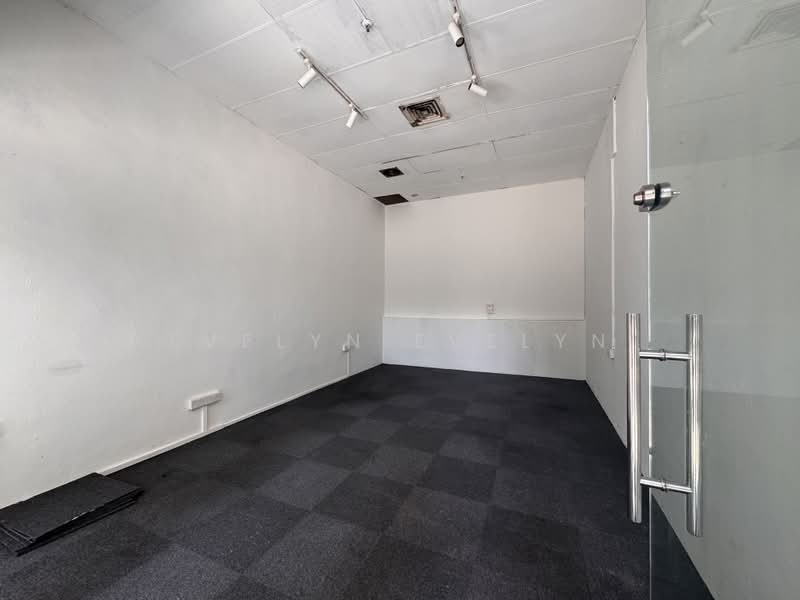 Roxy Square Shopping Centre, 50 East Coast Road, East Coast / Marine Parade, 528 sqft, Other Retail For Rent, by Evelyn Evelyn, 500217232 - Interior - CommercialGuru.com.sg