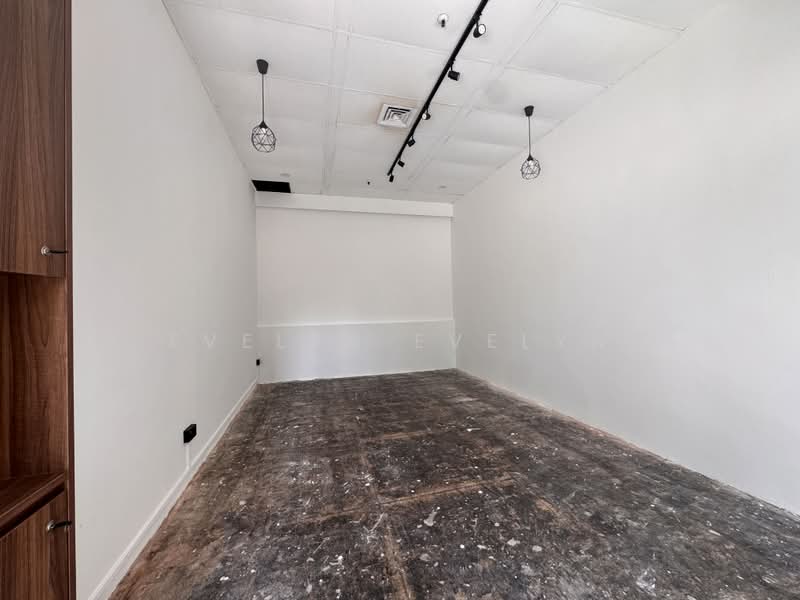 Roxy Square Shopping Centre, 50 East Coast Road, East Coast / Marine Parade, 528 sqft, Other Retail For Rent, by Evelyn Evelyn, 500217232 - Interior - CommercialGuru.com.sg