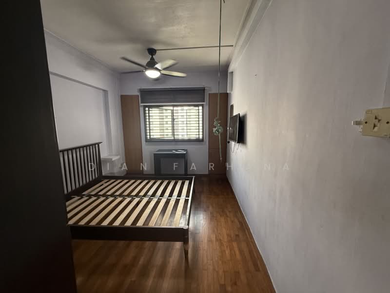 122 Sengkang East Way, 122 Sengkang East Way, 3 Bedrooms, 980 sqft, HDB Flat For Rent, by Dian Farhana, 500217237 - Bedroom - PropertyGuru.com.sg