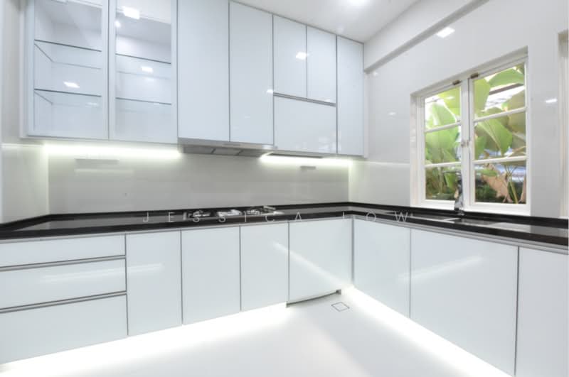 Gentle Villas, Gentle Drive, 5 Bedrooms, 7,382 sqft, Semi-Detached House For Rent, by Jessica Low, 500217241 - Kitchen - PropertyGuru.com.sg