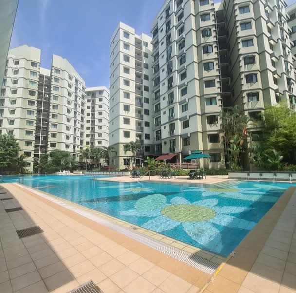 Simei Green Condominium, 1 Simei Street 4, Room Rental, 110 sqft, Condominium For Rent, by Kerrine Thong, 500217254 - Exterior - PropertyGuru.com.sg