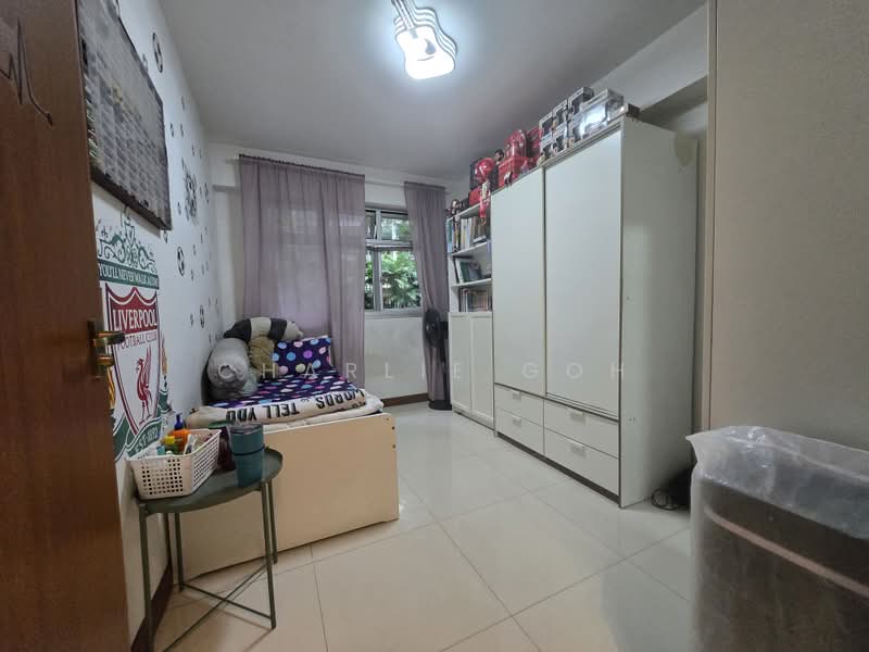 673A Edgefield Plains, 673A Edgefield Plains, 3 Bedrooms, 970 sqft, HDB Flat For Sale, by Charlie Goh, 500217259 - Bedroom - PropertyGuru.com.sg