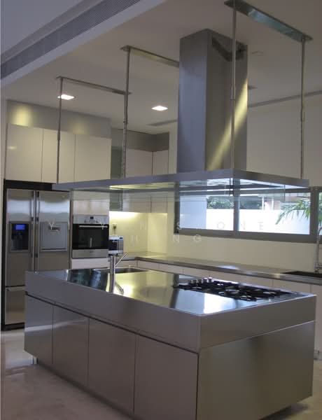 46 One Tree Hill, Tanglin, Orchard Road MRT, Bukit Timah, 46 One Tree Hill, 6 Bedrooms, 6,780 sqft, Bungalow House For Rent, by Yi Yun Shone Zhang, 500217276 - Kitchen - PropertyGuru.com.sg
