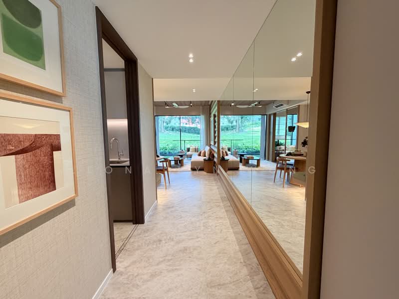 Dunearn House, 764 Dunearn Road, 3 Bedrooms, 969 sqft, Condominium For Sale, by Leona Lyn Wong, 500217285 - Living Room - PropertyGuru.com.sg