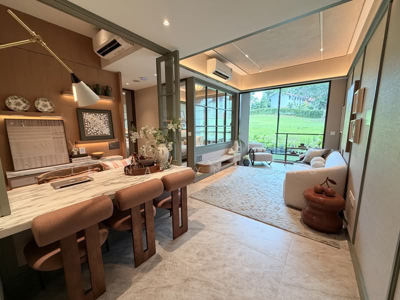 Dunearn House, 764 Dunearn Road, 3 Bedrooms, 969 sqft, Condominium For Sale, by Leona Lyn Wong, 500217285 - Living Room - PropertyGuru.com.sg