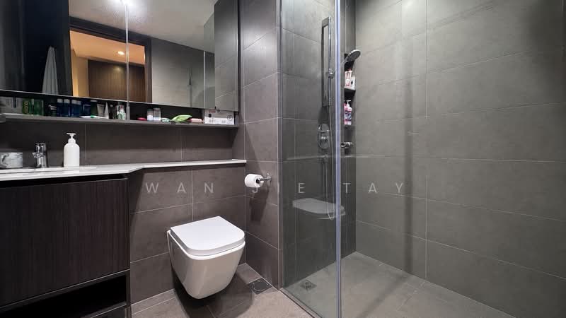 Grandeur Park Residences, 5 Bedok South Avenue 3, 5 Bedrooms, 1,453 sqft, Condominium For Sale, by Wan Jie Tay, 500217291 - Bathroom - PropertyGuru.com.sg