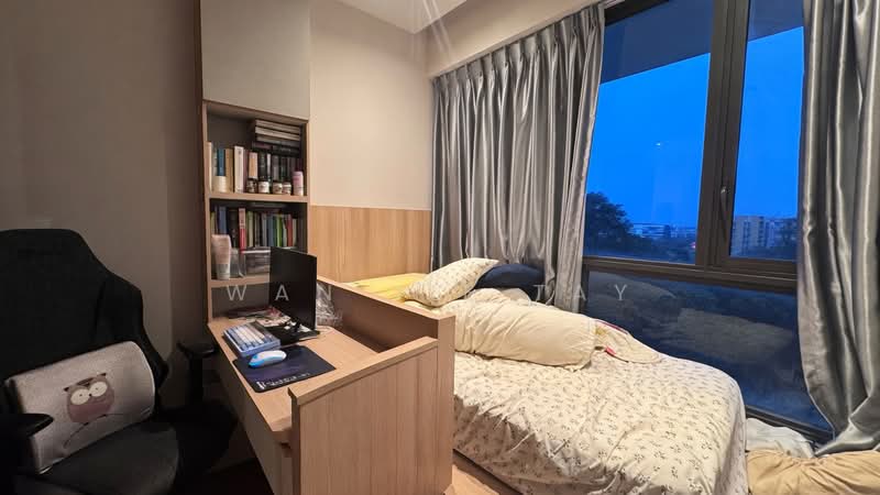 Grandeur Park Residences, 5 Bedok South Avenue 3, 5 Bedrooms, 1,453 sqft, Condominium For Sale, by Wan Jie Tay, 500217291 - Bedroom - PropertyGuru.com.sg