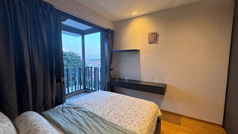 Grandeur Park Residences, 5 Bedok South Avenue 3, 5 Bedrooms, 1,453 sqft, Condominium For Sale, by Wan Jie Tay, 500217291 - Bedroom - PropertyGuru.com.sg
