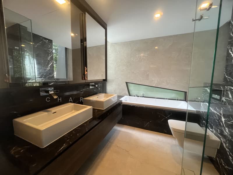 Cape Royale, 23 Cove Way, Harbourfront / Telok Blangah, 4 Bedrooms, 2,637 sqft, Condominium For Sale, by Charm May Thu, 500217303 - Bathroom - PropertyGuru.com.sg