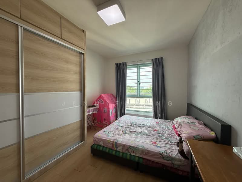 Guilin View, 26 Bukit Batok Street 52, 2 Bedrooms, 861 sqft, Condominium For Rent, by Jennifer Ng, 500217310 - Master Bedroom - PropertyGuru.com.sg