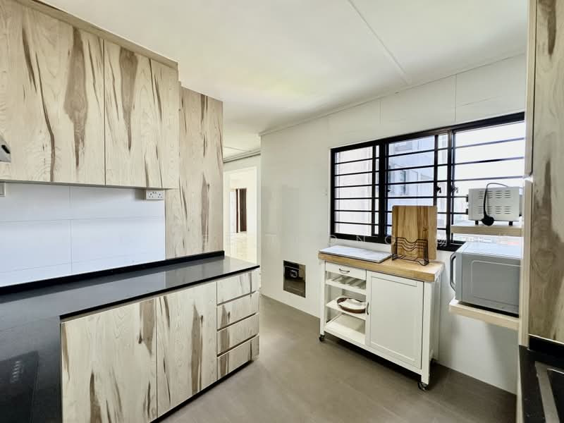 54 Kent Road, 54 Kent Road, 3 Bedrooms, 1,368 sqft, HDB Flat For Sale, by Yong Wee Foong 杨伟锋, 500217312 - Kitchen - PropertyGuru.com.sg