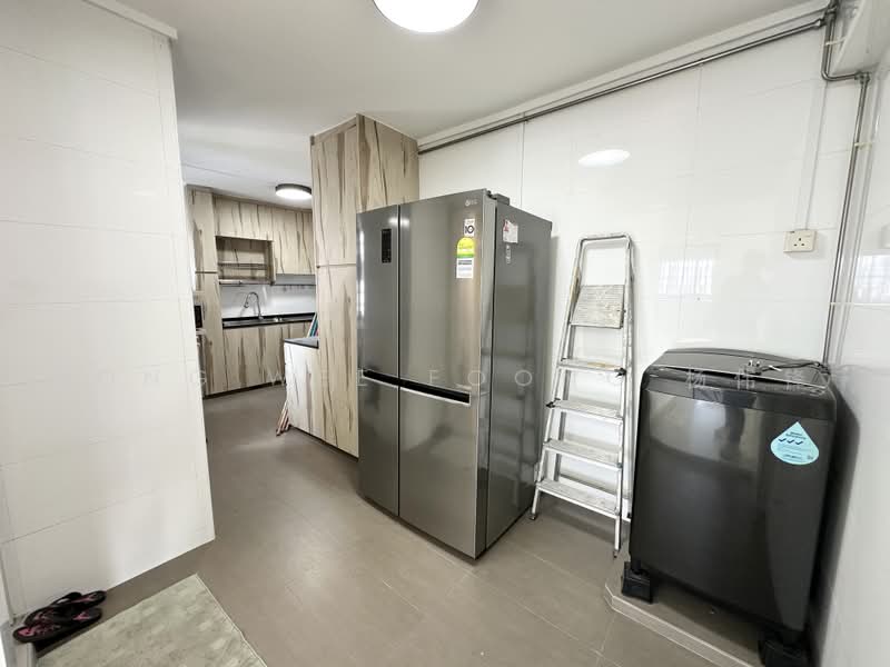 54 Kent Road, 54 Kent Road, 3 Bedrooms, 1,368 sqft, HDB Flat For Sale, by Yong Wee Foong 杨伟锋, 500217312 - Kitchen - PropertyGuru.com.sg