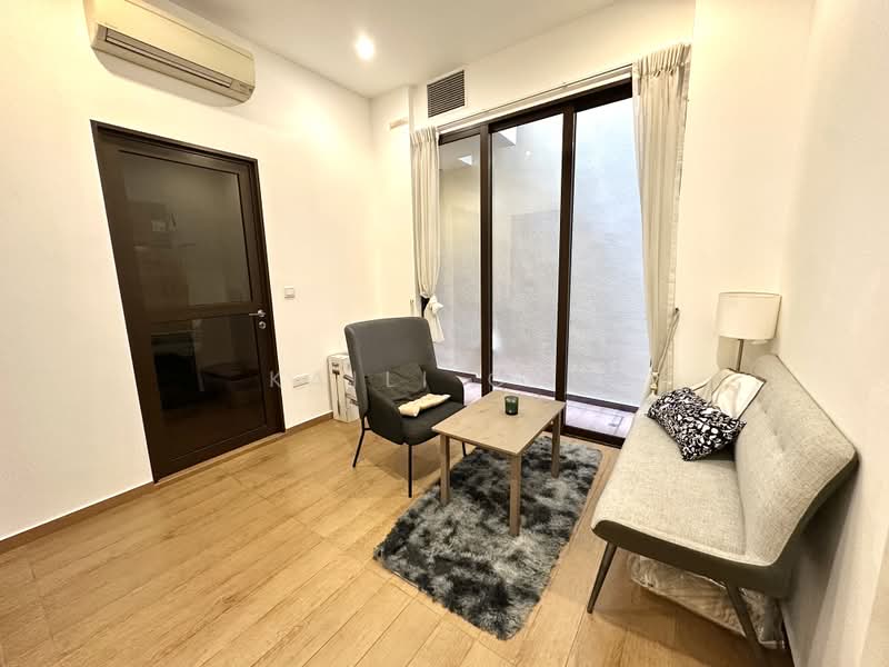 Eleven @ Holland, 11 Holland Link, 5 Bedrooms, 3,735 sqft, Cluster House For Sale, by Kaili Ong, 500217321 - Living Room - PropertyGuru.com.sg