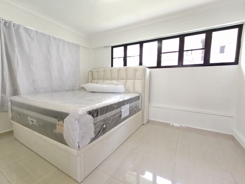 Duku Apartments, 75 Duku Road, East Coast / Marine Parade, 3 Bedrooms, 1,055 sqft, Condominium For Rent, by Eric Cheong, 500217335 - Master Bedroom - PropertyGuru.com.sg