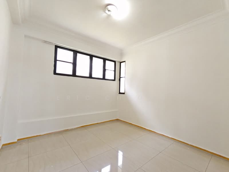 Duku Apartments, 75 Duku Road, East Coast / Marine Parade, 3 Bedrooms, 1,055 sqft, Condominium For Rent, by Eric Cheong, 500217335 - Bedroom - PropertyGuru.com.sg