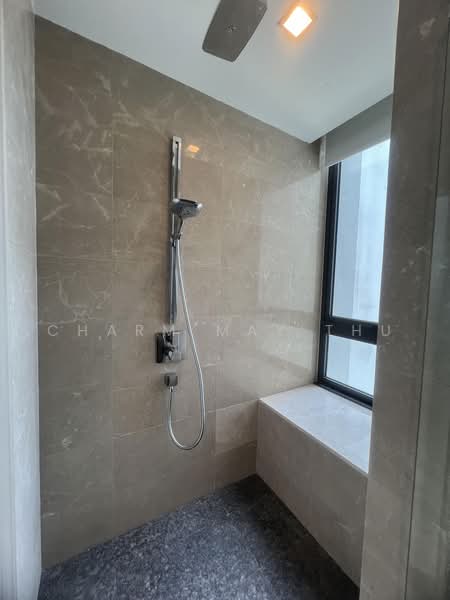 Cape Royale, 17 Cove Way, Harbourfront / Telok Blangah, 3 Bedrooms, 1,679 sqft, Condominium For Sale, by Charm May Thu, 500217341 - Bathroom - PropertyGuru.com.sg