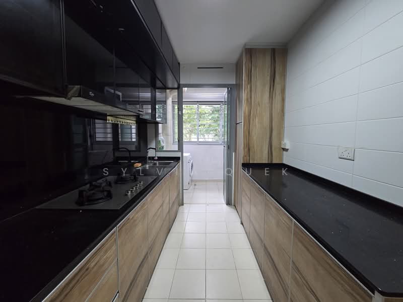 477C Upper Serangoon View, 477C Upper Serangoon View, 3 Bedrooms, 990 sqft, HDB Flat For Sale, by Sylvia Quek, 500217344 - Kitchen - PropertyGuru.com.sg