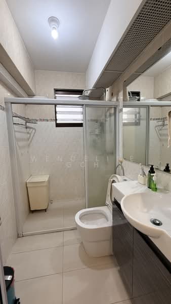 108C Mcnair Road, 108C Mcnair Road, 3 Bedrooms, 968 sqft, HDB Flat For Sale, by Wendeline Goh, 500217355 - Bathroom - PropertyGuru.com.sg