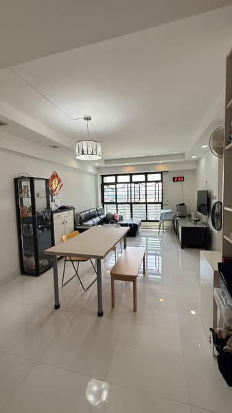 108C Mcnair Road, 108C Mcnair Road, 3 Bedrooms, 968 sqft, HDB Flat For Sale, by Wendeline Goh, 500217355 - Living Room - PropertyGuru.com.sg