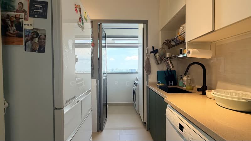 30 Margaret Drive, 30 Margaret Drive, 2 Bedrooms, 667 sqft, HDB Flat For Sale, by Claire Loh, 500217359 - Kitchen - PropertyGuru.com.sg