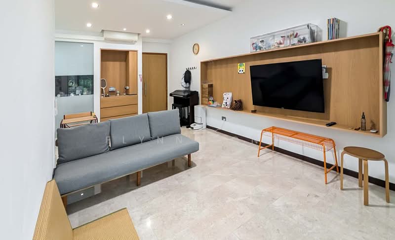 The Calrose, 511 Yio Chu Kang Road, 3 Bedrooms, 1,302 sqft, Condominium For Sale, by Flynn Wong, 500217362 - Living Room - PropertyGuru.com.sg