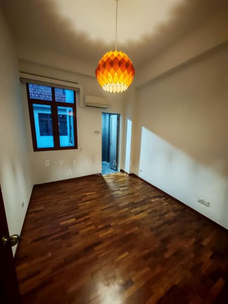 Race Course 138, 138 Race Course Road, 4 Bedrooms, 1,615 sqft, Apartment For Sale, by Syed Ahmad Alqadri, 500217363 - Interior - PropertyGuru.com.sg