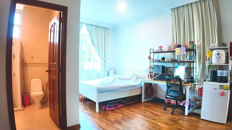 Pinewood Terrace, Pinewood Grove, 6 Bedrooms, 4,000 sqft, Terraced House For Sale, by Shawn Wee, 500217386 - Bedroom - PropertyGuru.com.sg