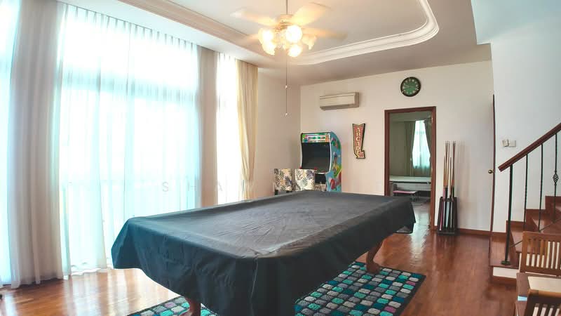 Pinewood Terrace, Pinewood Grove, 6 Bedrooms, 4,000 sqft, Terraced House For Sale, by Shawn Wee, 500217386 - Living Room - PropertyGuru.com.sg