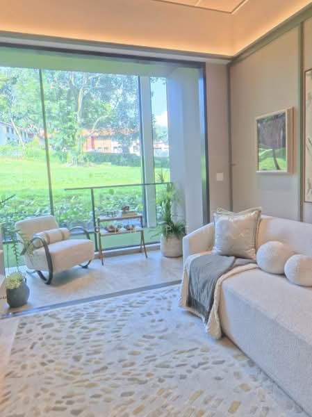 Dunearn House, 764 Dunearn Road, 3 Bedrooms, 1,001 sqft, Condominium For Sale, by Gin Peh, 500217388 - Living Room - PropertyGuru.com.sg