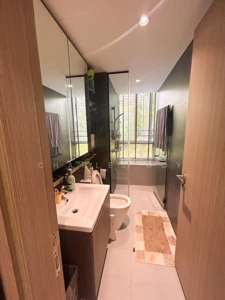 Flamingo Valley, 468 Siglap Road, 3 Bedrooms, 990 sqft, Condominium For Rent, by Charles Goy, 500217390 - Bathroom - PropertyGuru.com.sg
