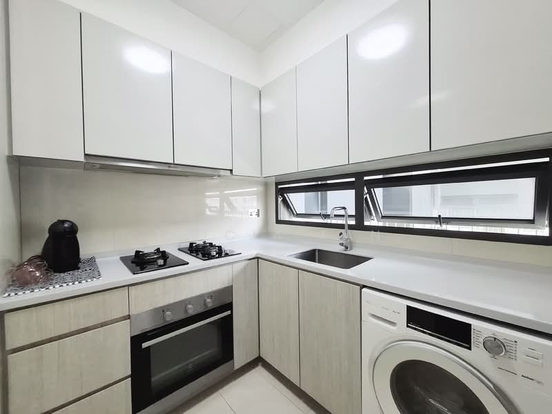 The Wisteria, 590 Yishun Ring Road, 3 Bedrooms, 969 sqft, Condominium For Sale, by Tricia Tan, 500217394 - Kitchen - PropertyGuru.com.sg