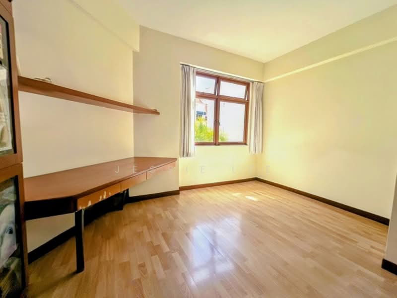 High Oak Condo, 11 Toh Tuck Road, 3 Bedrooms, 1,163 sqft, Condominium For Rent, by Jessie Lee, 500217415 - Study - PropertyGuru.com.sg