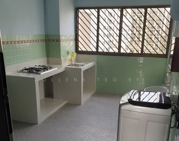 1 Hougang Avenue 3, 1 Hougang Avenue 3, 2 Bedrooms, 753 sqft, HDB Flat For Sale, by Jollene Teo SY, 500217435 - Kitchen - PropertyGuru.com.sg
