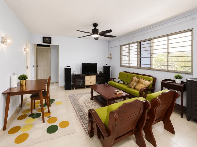 225 Bukit Batok Central, 225 Bukit Batok Central, 3 Bedrooms, 979 sqft, HDB Flat For Sale, by Jerez Amsyar, 500217440 - Living Room - PropertyGuru.com.sg