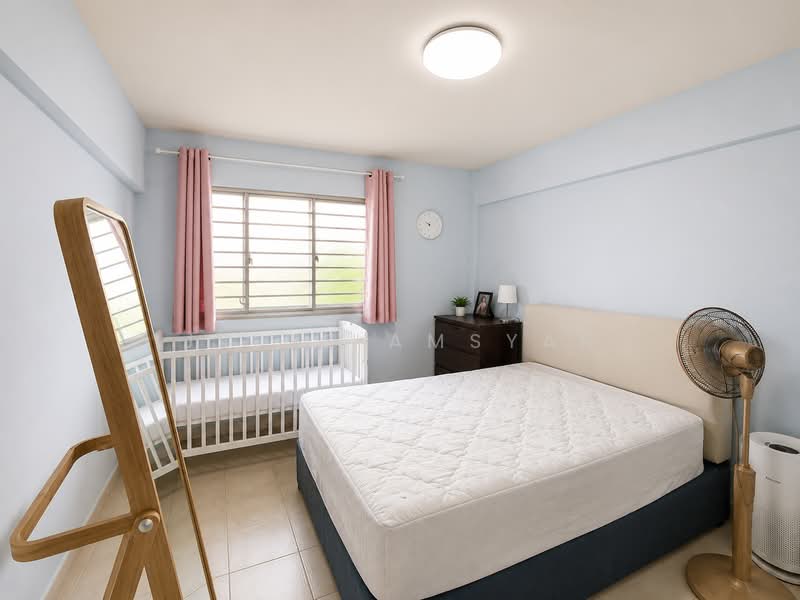 225 Bukit Batok Central, 225 Bukit Batok Central, 3 Bedrooms, 979 sqft, HDB Flat For Sale, by Jerez Amsyar, 500217440 - Bedroom - PropertyGuru.com.sg