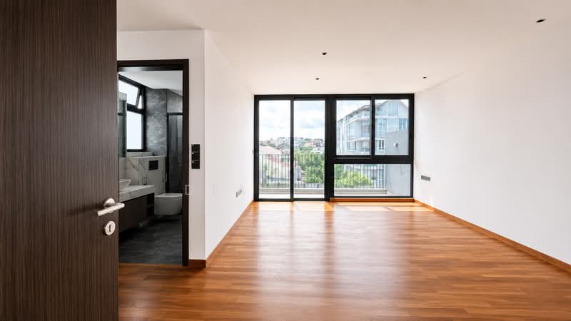 ⭐⭐️LANDED7772@ 3.5 Storey Brand New Corner Terrace at Kovan. 8.6.8.7.7.7.7.2, Hillside drive. Highland road. Ee Teow Leng, 5 Bedrooms, 5,463 sqft, Corner Terrace For Sale, by Dean Lim, 500217441 - Interior - PropertyGuru.com.sg