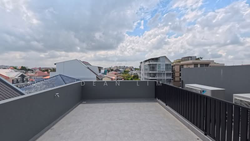 ⭐⭐️LANDED7772@ 3.5 Storey Brand New Corner Terrace at Kovan. 8.6.8.7.7.7.7.2, Hillside drive. Highland road. Ee Teow Leng, 5 Bedrooms, 5,463 sqft, Corner Terrace For Sale, by Dean Lim, 500217441 - Exterior - PropertyGuru.com.sg