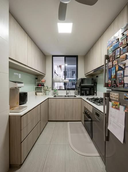 Westwood Residences EC, 184 Westwood Avenue, 3 Bedrooms, 947 sqft, Condominium For Sale, by Joel Li, 500217449 - Kitchen - PropertyGuru.com.sg