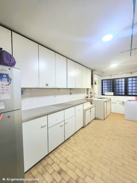 238 Bukit Batok East Avenue 5, 238 Bukit Batok East Avenue 5, 3 Bedrooms, 980 sqft, HDB Flat For Sale, by Kelvin Tan, 500217452 - Kitchen - PropertyGuru.com.sg
