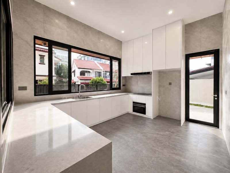 Telok Kurau Brand New Modern Semi-Detached With Lift, Telok Kurau / Joo Chiat / Koon Seng, 5 Bedrooms, 6,311 sqft, Semi-Detached House For Sale, by Quinn Chen, 500217459 - Kitchen - PropertyGuru.com.sg